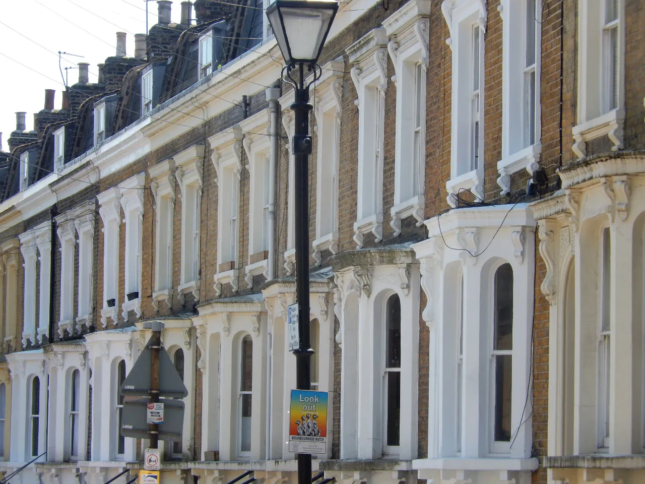Bay-fronted Victorian terraced townhouses in Bow, East London