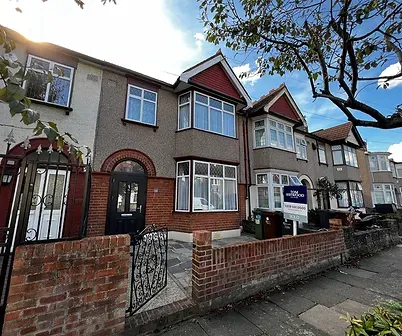 Bay-fronted 1920s family home on Netherfield Gardens, Barking